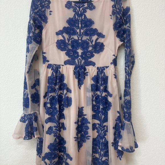 For Love and Lemons womans Temecula Mesh Bell Sleeve Cocktail Dress - Picture 2 of 4